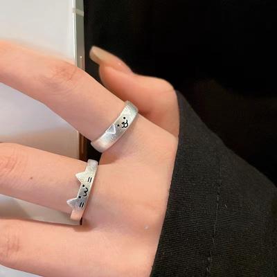 Kitten and Puppy Rings, Couple Rings Are Superimposed, and Holiday Gifts for Girlfriends and Girlfriends Are Exquisite.