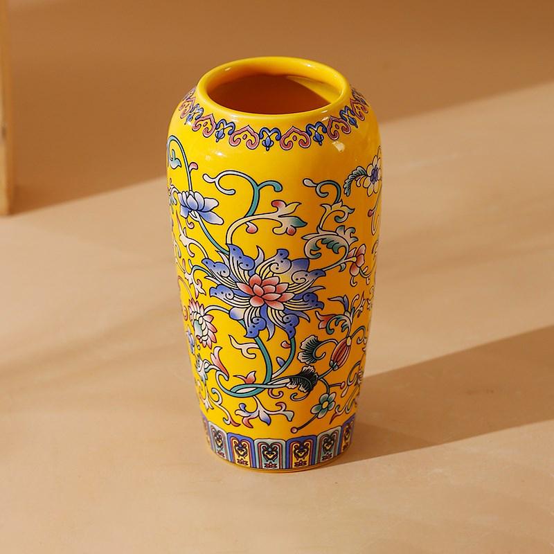 Small Ceramic Vase for  Handmade Elegant Vintage Chinese Painting  Enamel Glazed Porcelain Decorative Vases for Office Home