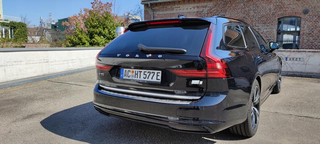 VOLVO V90 2016- CHROME TRUNK STRIP
