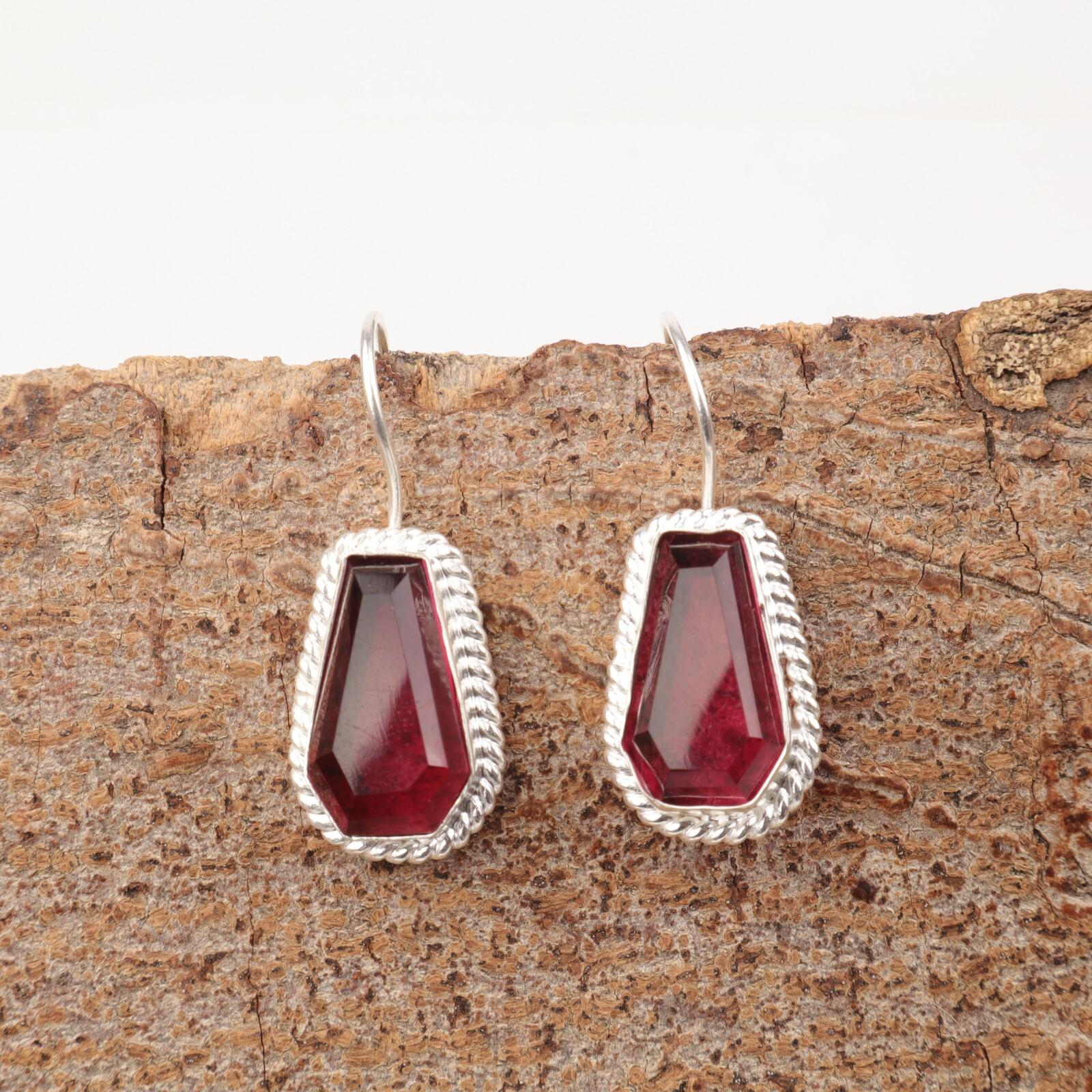 

Coffin Pink Tourmaline Stone Sterling Silver Dangling Wife Gift Earrings Jewelry EE-137-11