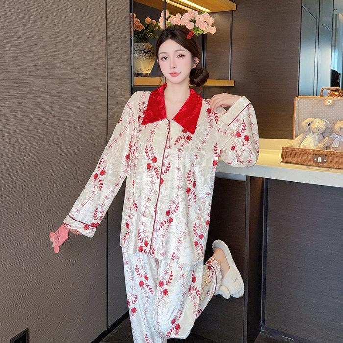 Luxurious Women's Long-Sleeve Gold Velvet Pajama Set