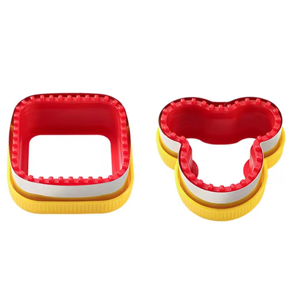1PCS Geometric Sandwich Cutter and Sealer Set Food-Grade PP Sandwich Cutting Sealing Mould for Children