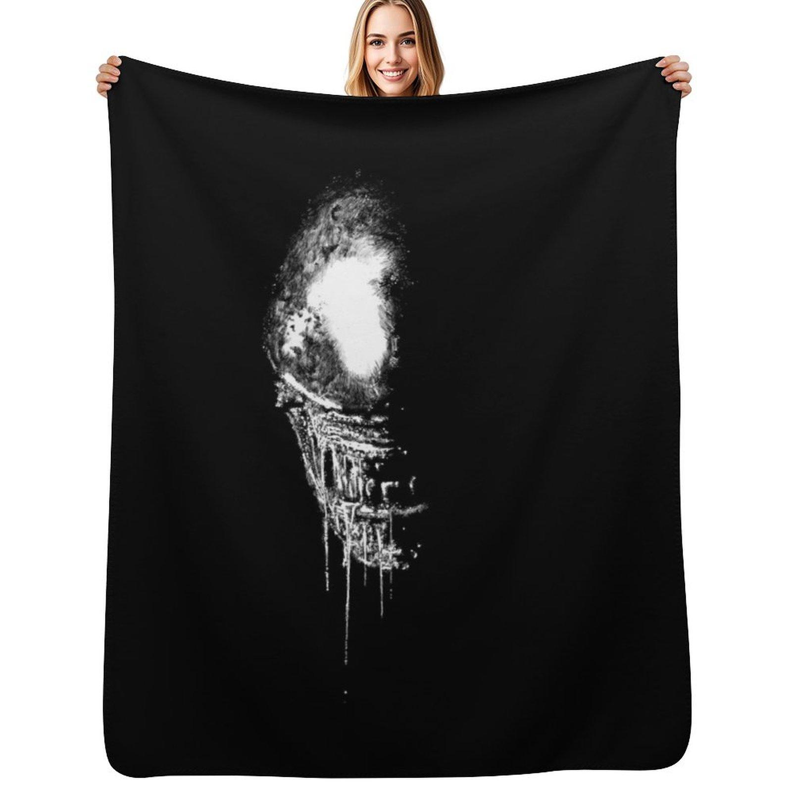 Xenomorph Alien Throw Blanket Foldable Soft Warm Blanket for Outdoor Use Size: 75*100cm, Weight: 230 GSM