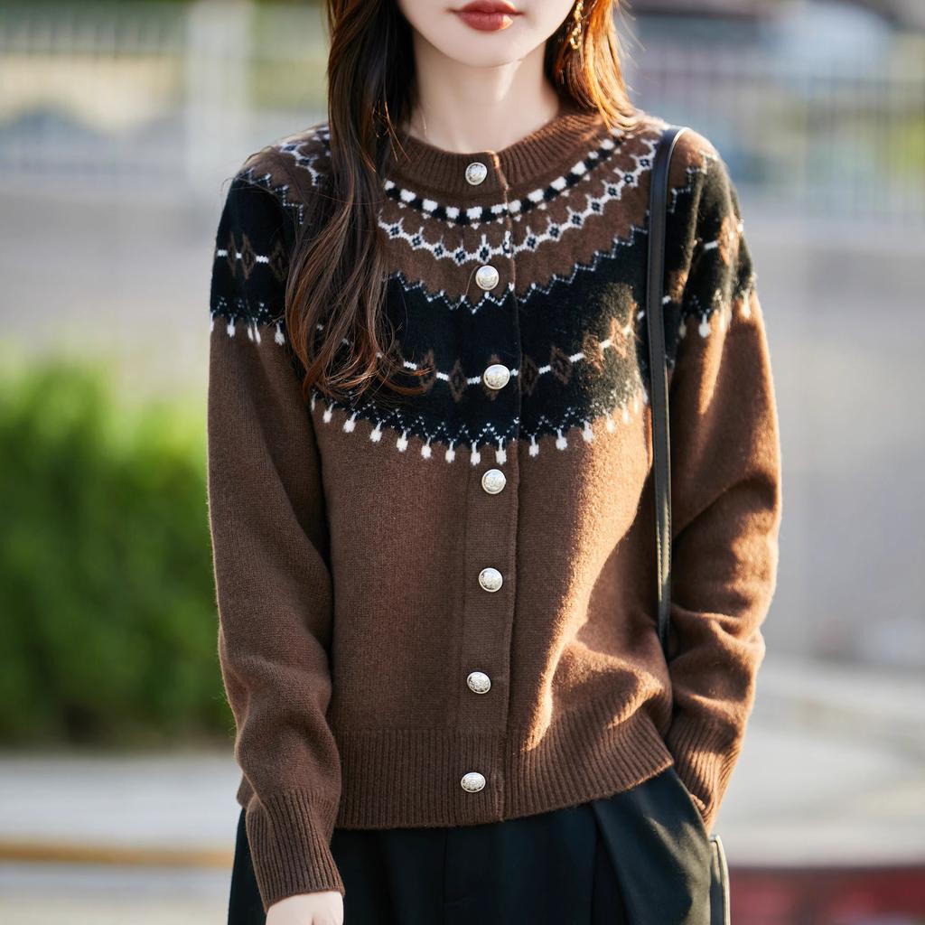 Autumn And Winter Cardigan Retro Wool Jacquard Ethnic Style Design Sense Thickened Lazy And Thin Knitted Cardigan