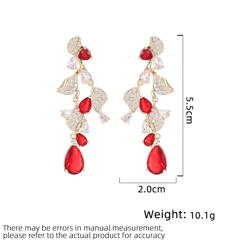 Women's Light Luxury Design Fashionable Geometric Leaf Long Earrings Elegant And Versatile Niche Design Earrings