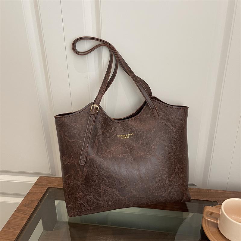 Leisure Large-capacity Commuter Tote Bag, Crossbody Bag with Shoulder Strap and Underarm Compartment