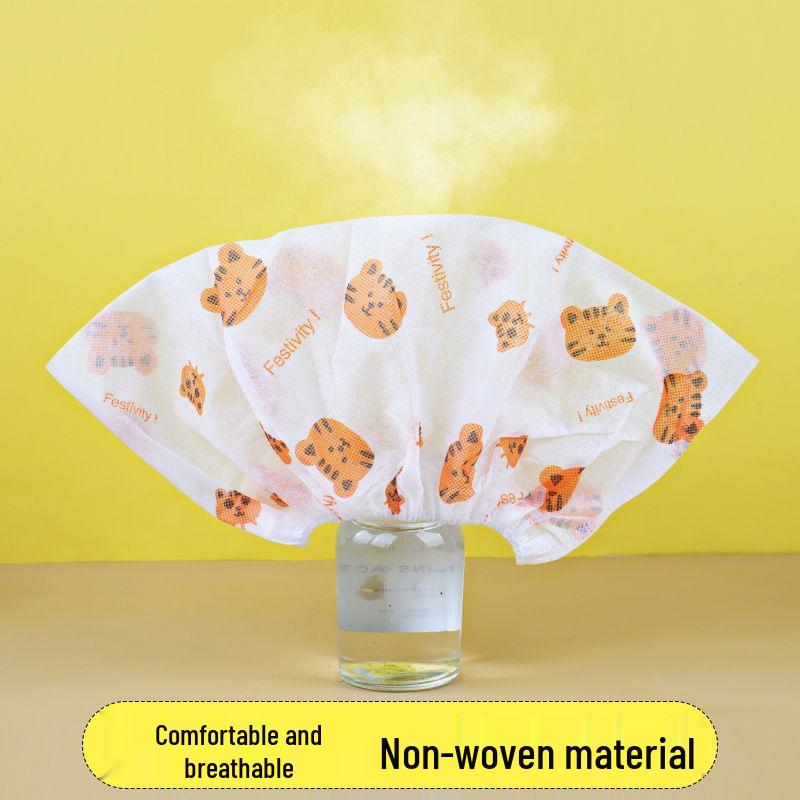 Eco-Friendly Cartoon Non-Woven Shoe Covers: Wear-Resistant, Non-Slip, One-Size Fits All, Ideal for Indoor Use.