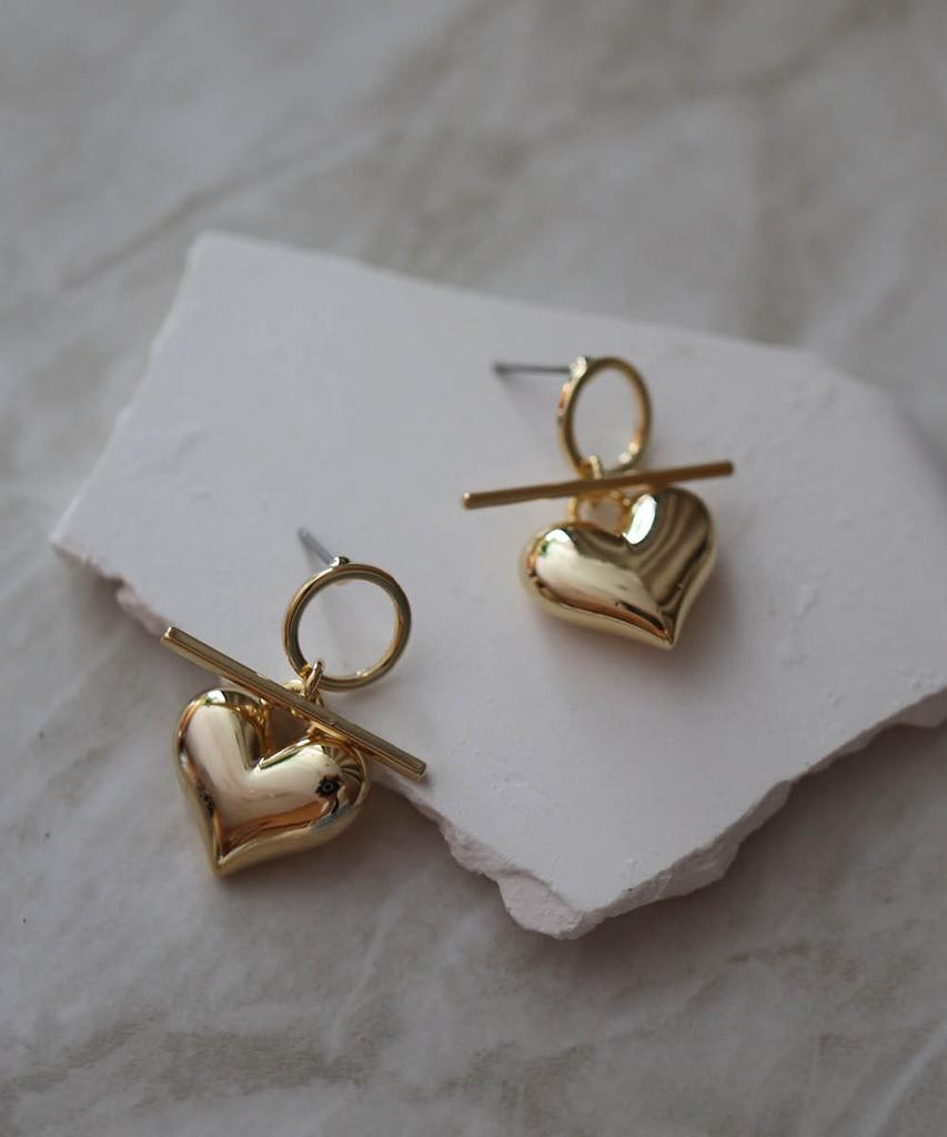 Elyona #44 Heart Knot Earrings