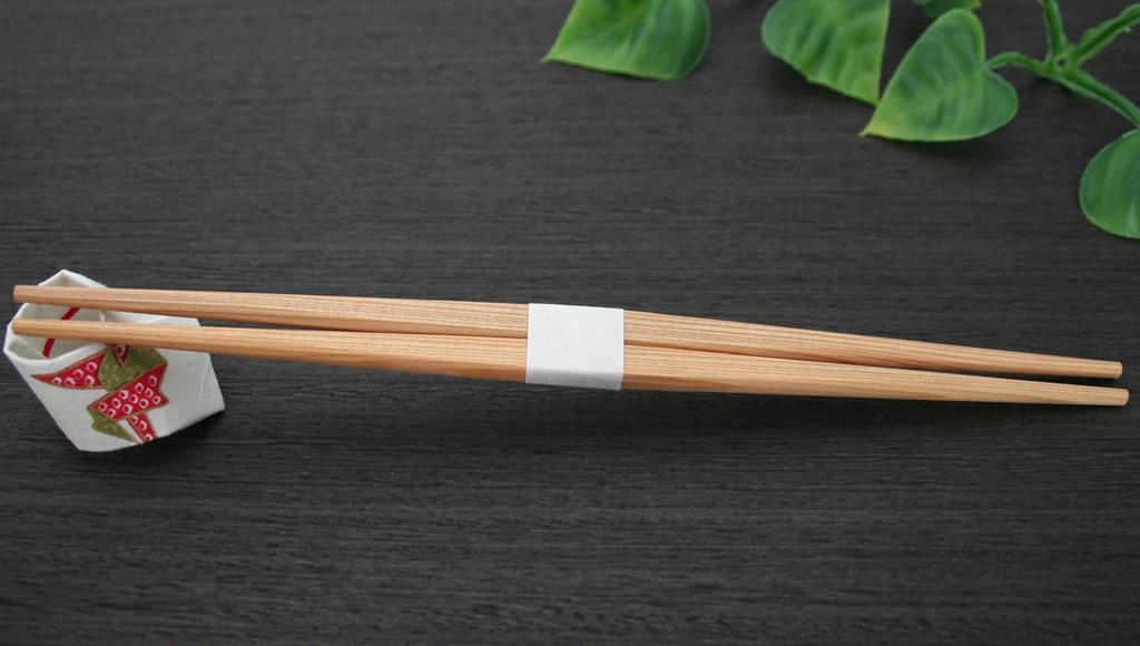 Yoshii Made In Yoshino Cedar Ranchu Chopsticks with Red Dye and White 100 Kaiseki Ryotei Shoji, Japan, Band, 26cm, Pairs, Style, (Japanese Cuisine),
