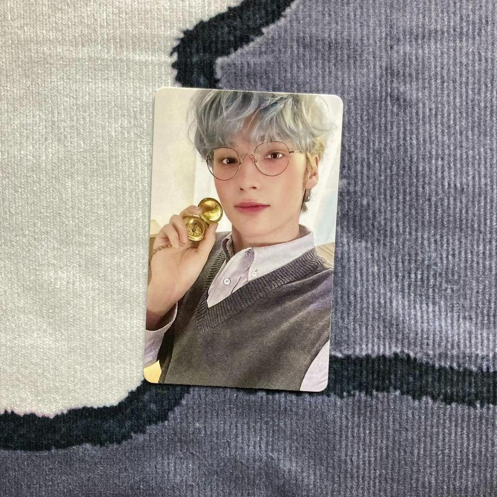 [USED] TXT New Membership Fan Club Exclusive Bonus: 1 Hueningkai Trading Card
