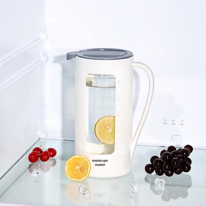 Heat-Resistant Glass Water Pitcher