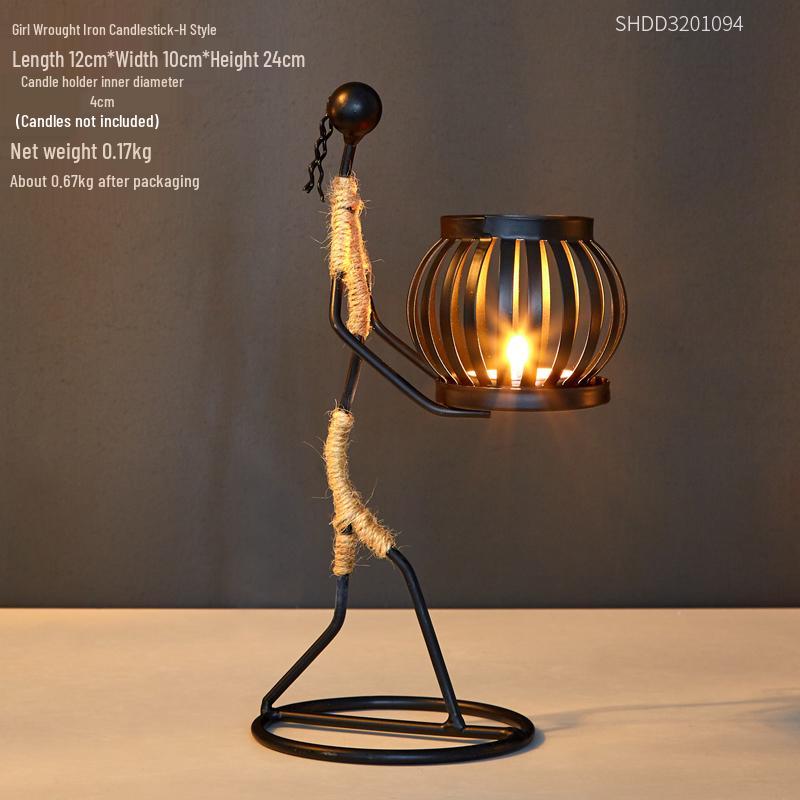 Luxury European-Style Creative Retro Wrought Iron Candlestick for Dining Table Decor and Candlelight Ambiance