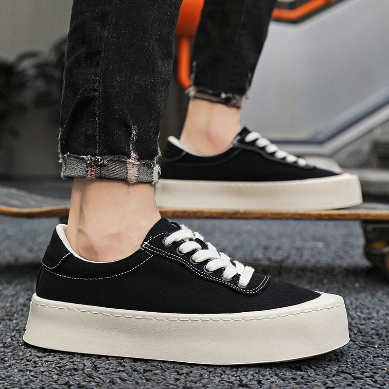Fashion Sneakers Round Toe Lace Up Korean Style Male Shoe Plain Adults Luxury Sale Trends 2025 On Without Leather Men's Casual Shoes