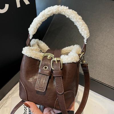 Winter New Women's Shoulder Bag Women's Casual Plush Bag Bucket Bag Mao Mao Portable Messenger Bag