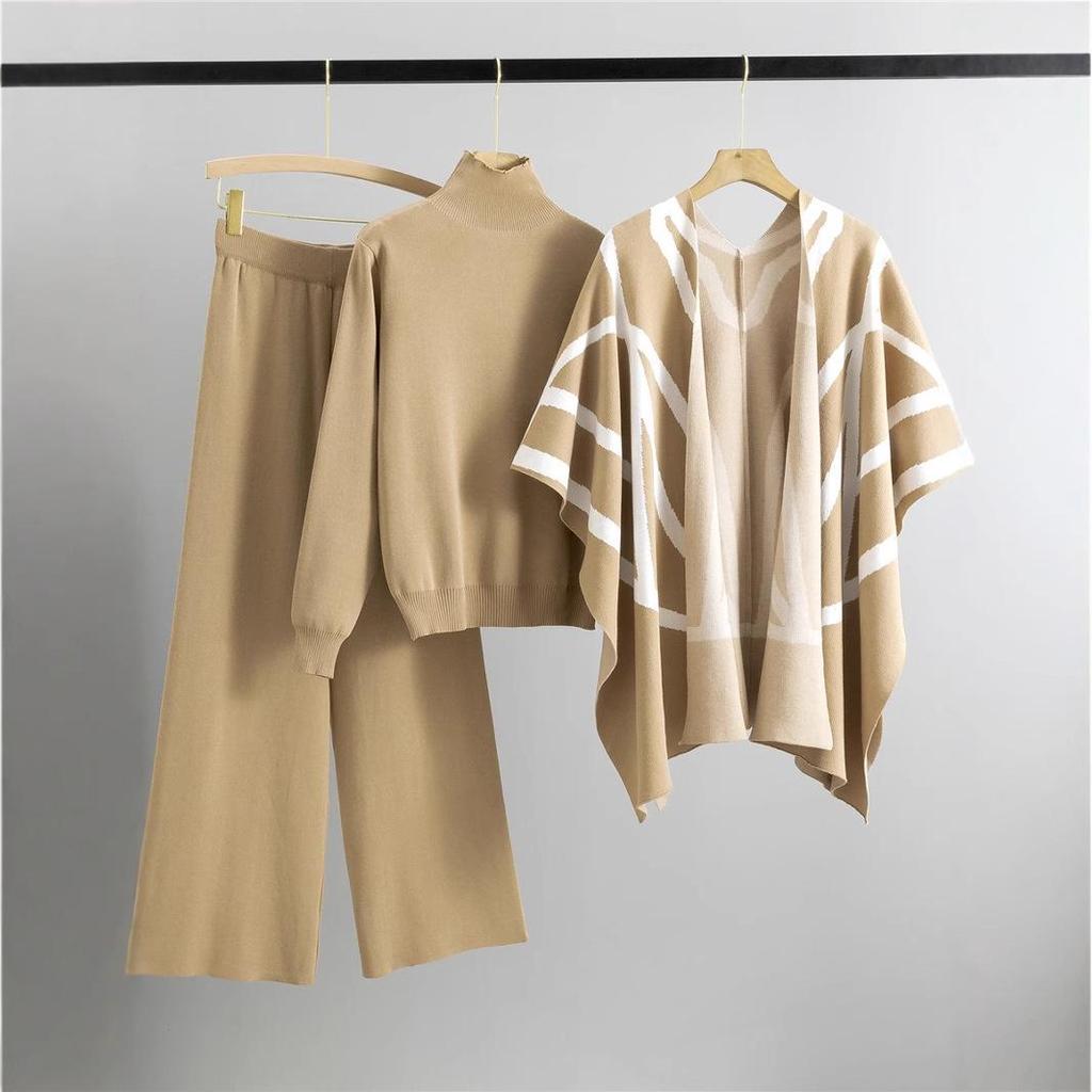 Dámská podzimní/zimní ležérní třídílná sada: Pletený svetr šál, pelerína a kalhoty se širokými nohavicemi