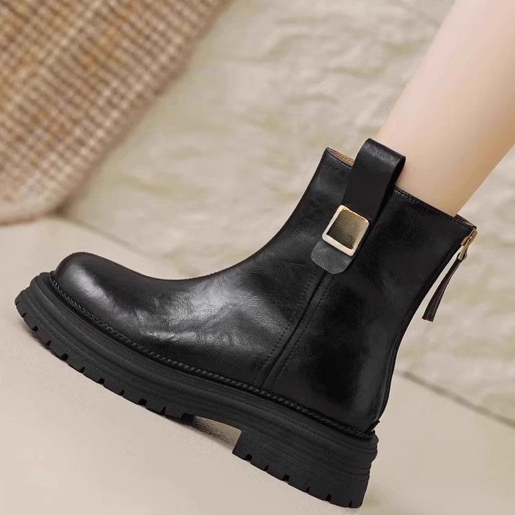 2026 Herbst- und Wintersaison neue Damenschuhe mit mittlerem Schaft, lässige Metallschließe und Plüsch, dicke Sohle, Gummi, Mode, schlanke Stiefel
