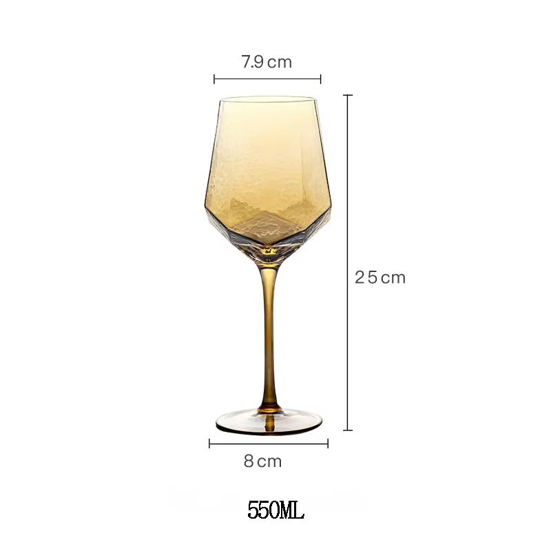 Nordeuropa Luxus Gold Bernstein Champagner Kelch Weingläser Farbiges Zuhause Bleifreies Kristallglas Gehämmertes Diamant Whiskyglas