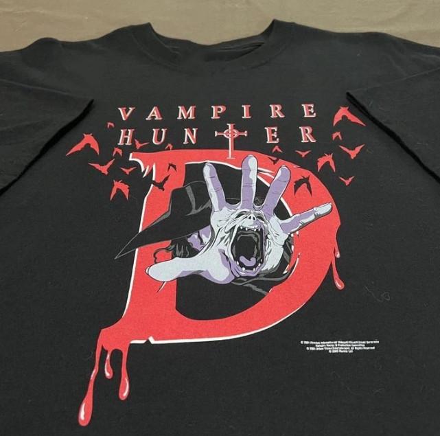 Vampire Hunter 90s Remake basic black Unisex T shirt L