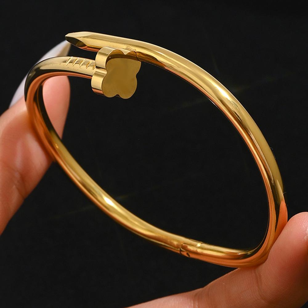 Gold Stainless Steel Bracelet Set with Nail and Clover Design - European and American Style Bangles