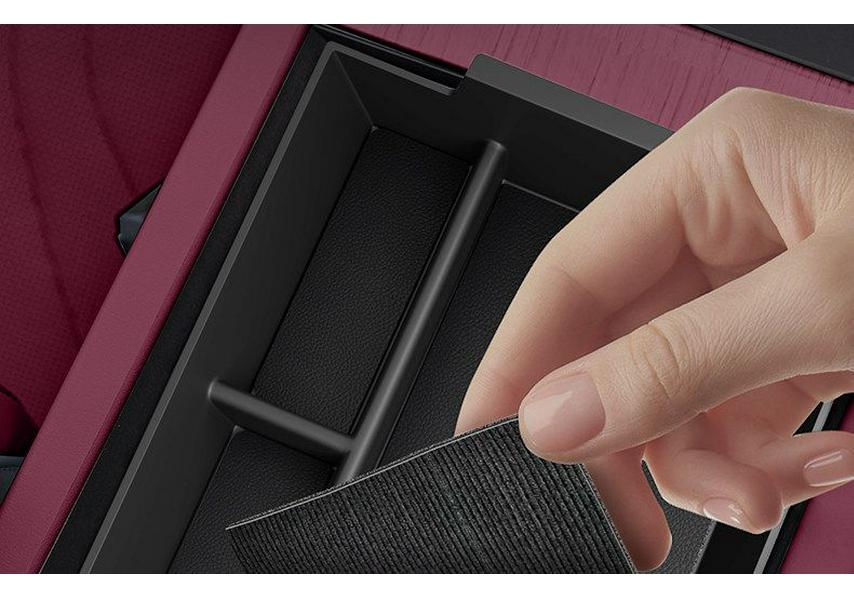 Voyah Tianshan Armrest Box - Center Console Storage & Interior Accessory