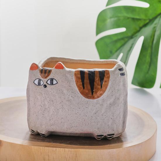 Cute Cat Planter, Cartoon Kitty Ceramic Plant Pot, Decorative Flowerpot with Drainage Hole for Succulents Cacti Small Plants Indoor Outdoor Decor