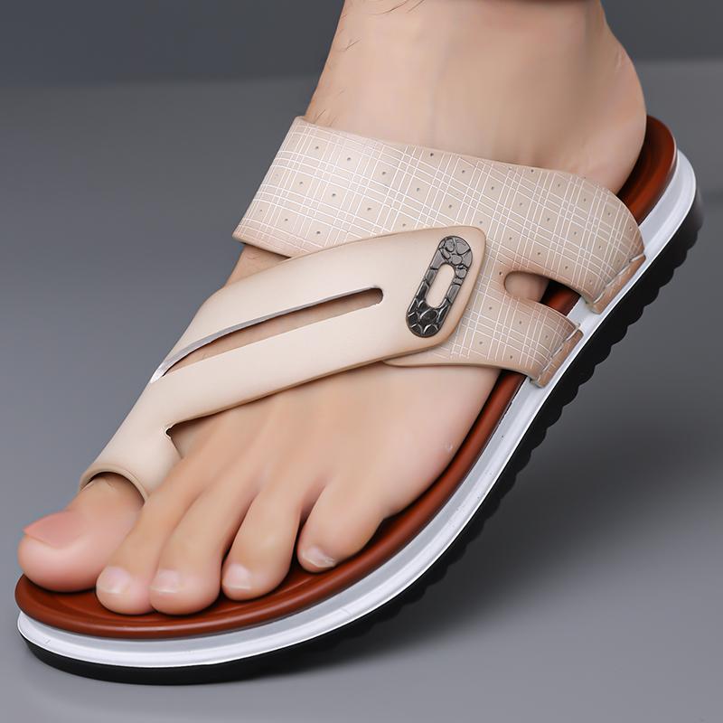 Men Flats Slippers Summer Brown Wide Head Roman Sandals Retro Flip Flops Black Leather Beach Shoes Plus Size