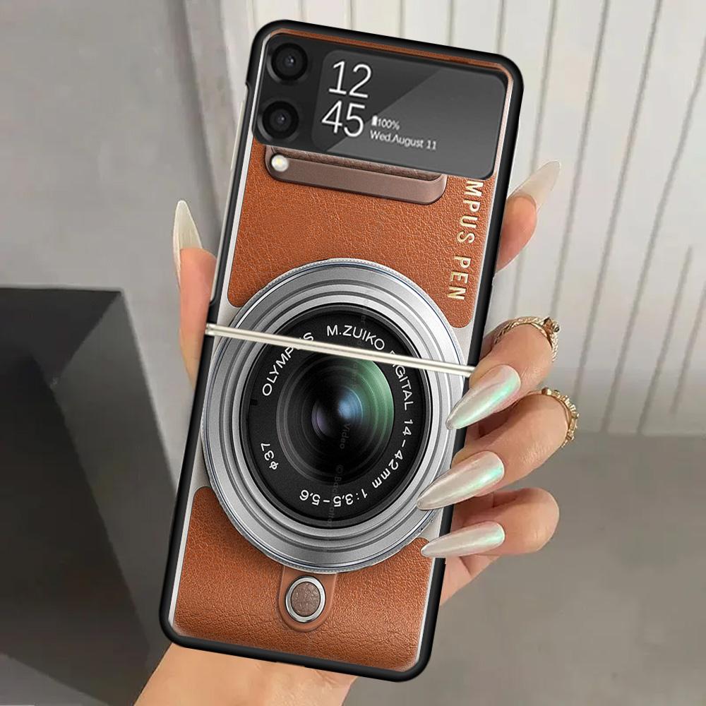 Fashion Classic Camera Lens Hard PC Phone Case For Samsung Galaxy Z Flip 7 6 5 4 3 Black ZFlip7 ZFlip6 Flip5 Flip4 Flip3 5G Prin