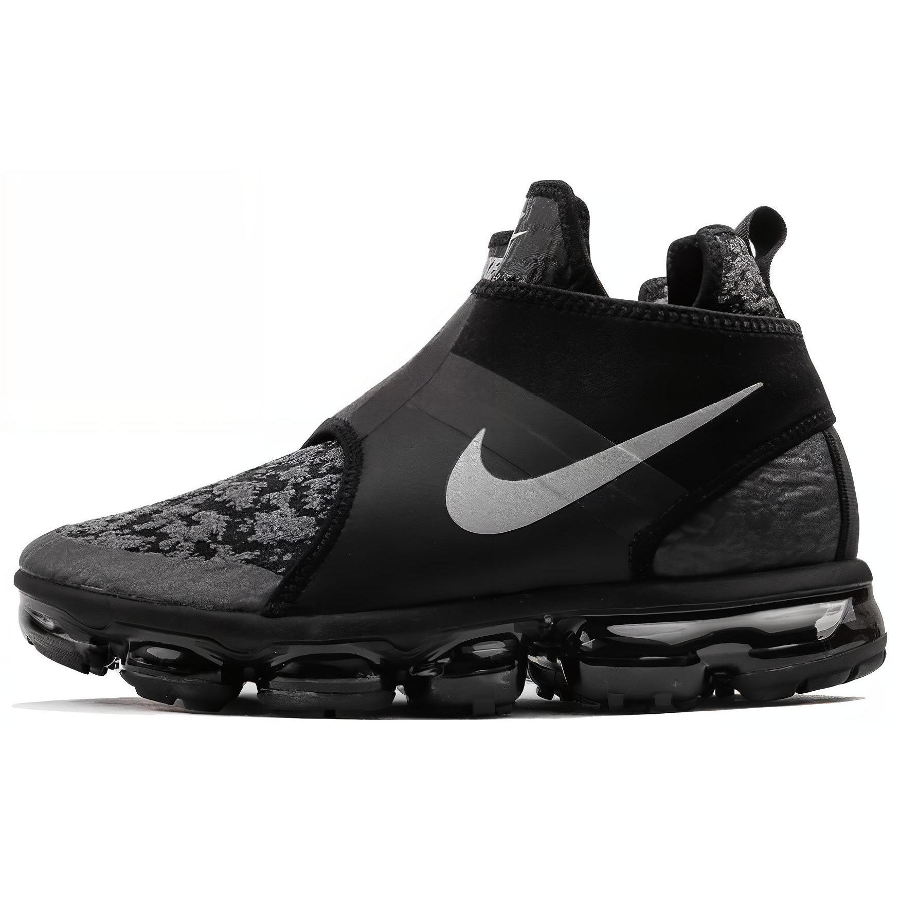 

Nike Air VaporMax Chukka Slip Black Silver 43