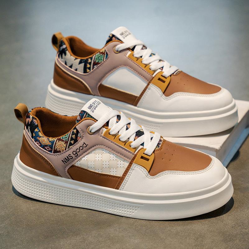 

2025 autumn men s shoes new breathable little white shoes men s niche ins leather surface casual sports board shoes trendy shoes 44