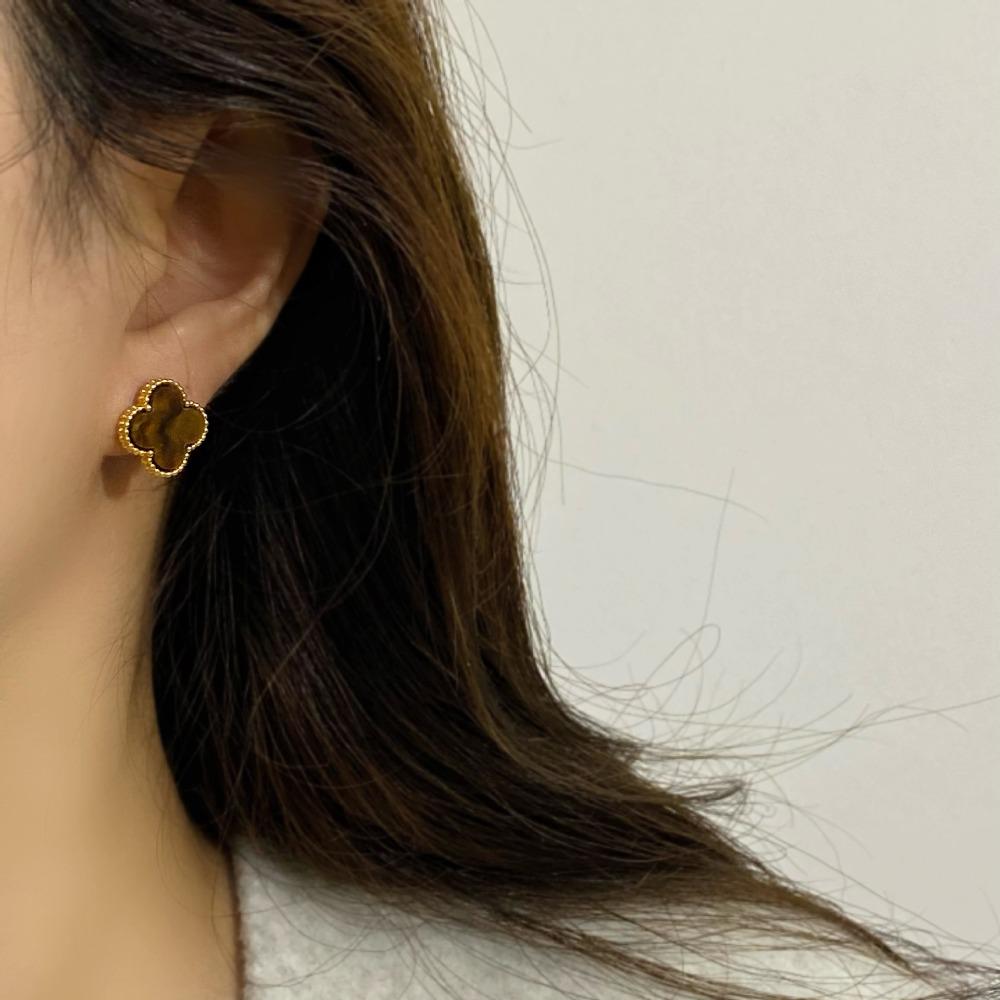 Retro Classic Fashion Four-leaf Clover Earrings - New Luxury Elegant Stud Earrings for Women