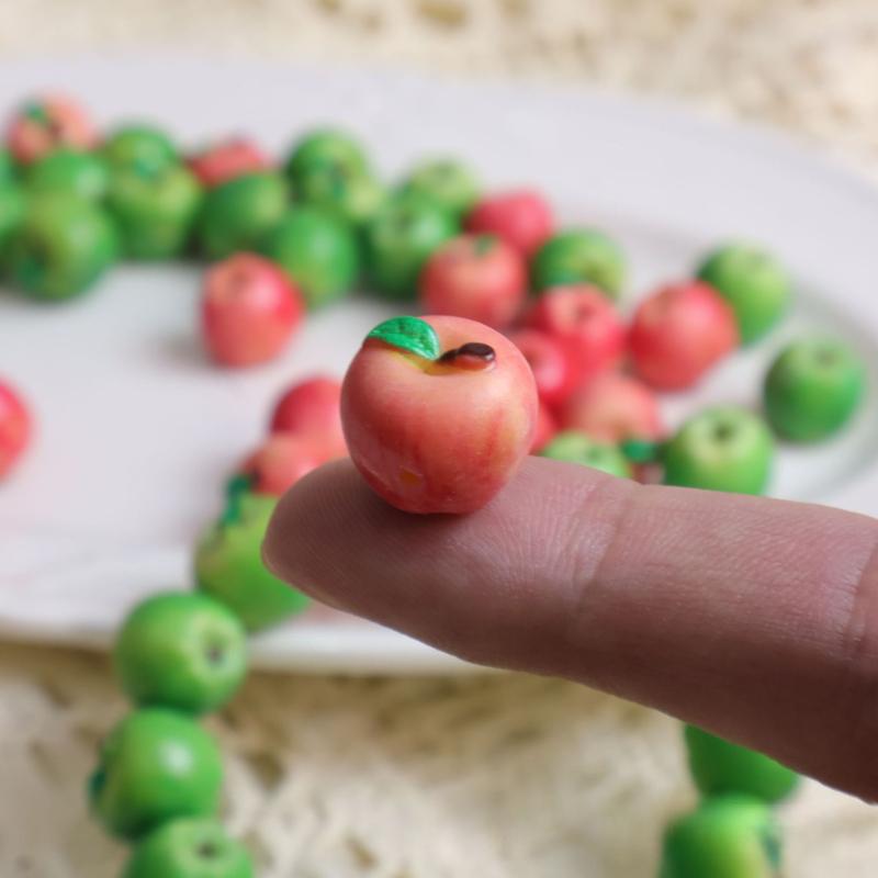 5Pcs Realistic Fruit Miniature 3D Apple Resin for Handmade DIY Bracelet Necklace Loose Bead Cute Girl Pendant Charm Accessories