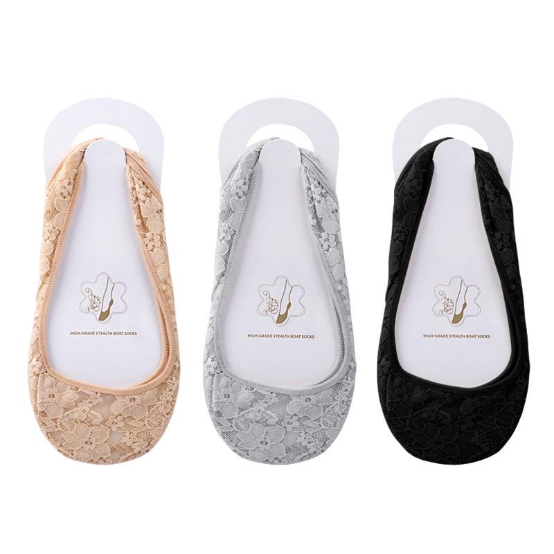 Women's Lace Low-Cut Boat Socks with Sponge Pad and Non-Slip Silicone Heel