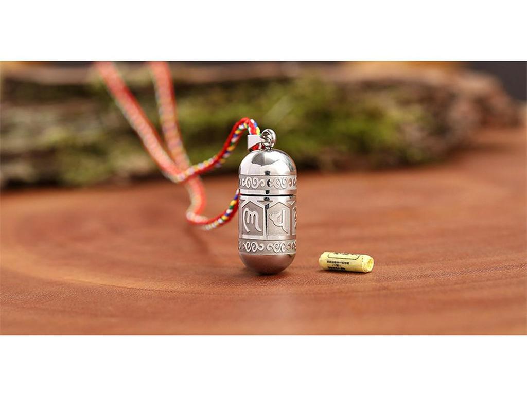 Titanium Steel Lengyan Mantra Pendant Necklace - Retro, Openable Amulet for Men & Women