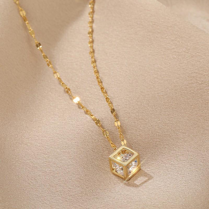 

Роскошное и сексуальное декоративное ожерелье из нержавеющей стали с кубическим цирконием, идеально подходящее для повседневных путешествий и нарядов женщин. золотой