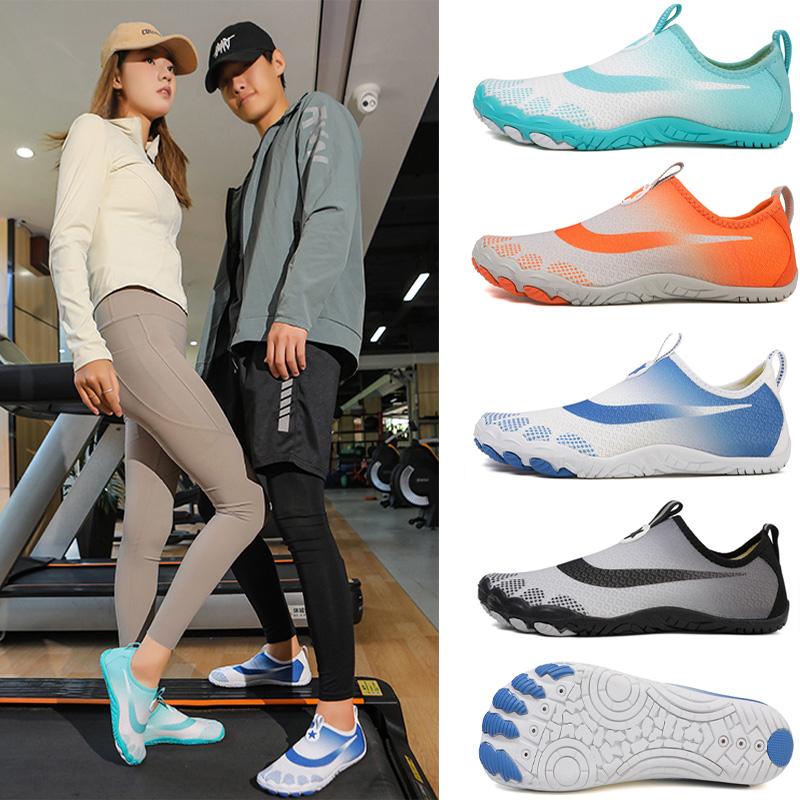 Nya Vattenskor för Män och Kvinnor Snabbtorkande Barfota Sport Aqua Skor Män Noll Drop Gångsneakers Kvinnor Strand Bred Tå Sneakers