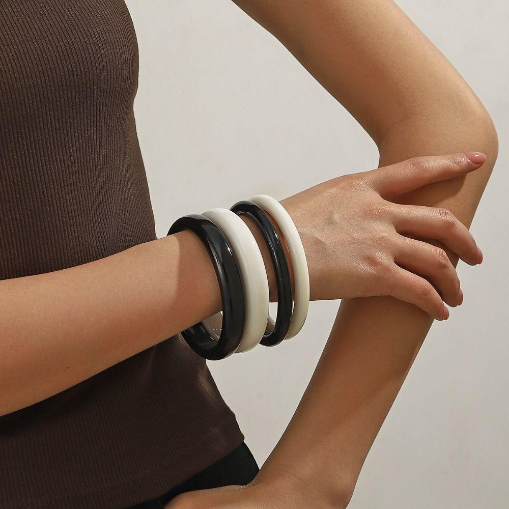 4Pcs/Set Semi Transparent Stackable Bangle Round Punk Bracelet Set Acrylic Cuff  Summer Jewelry