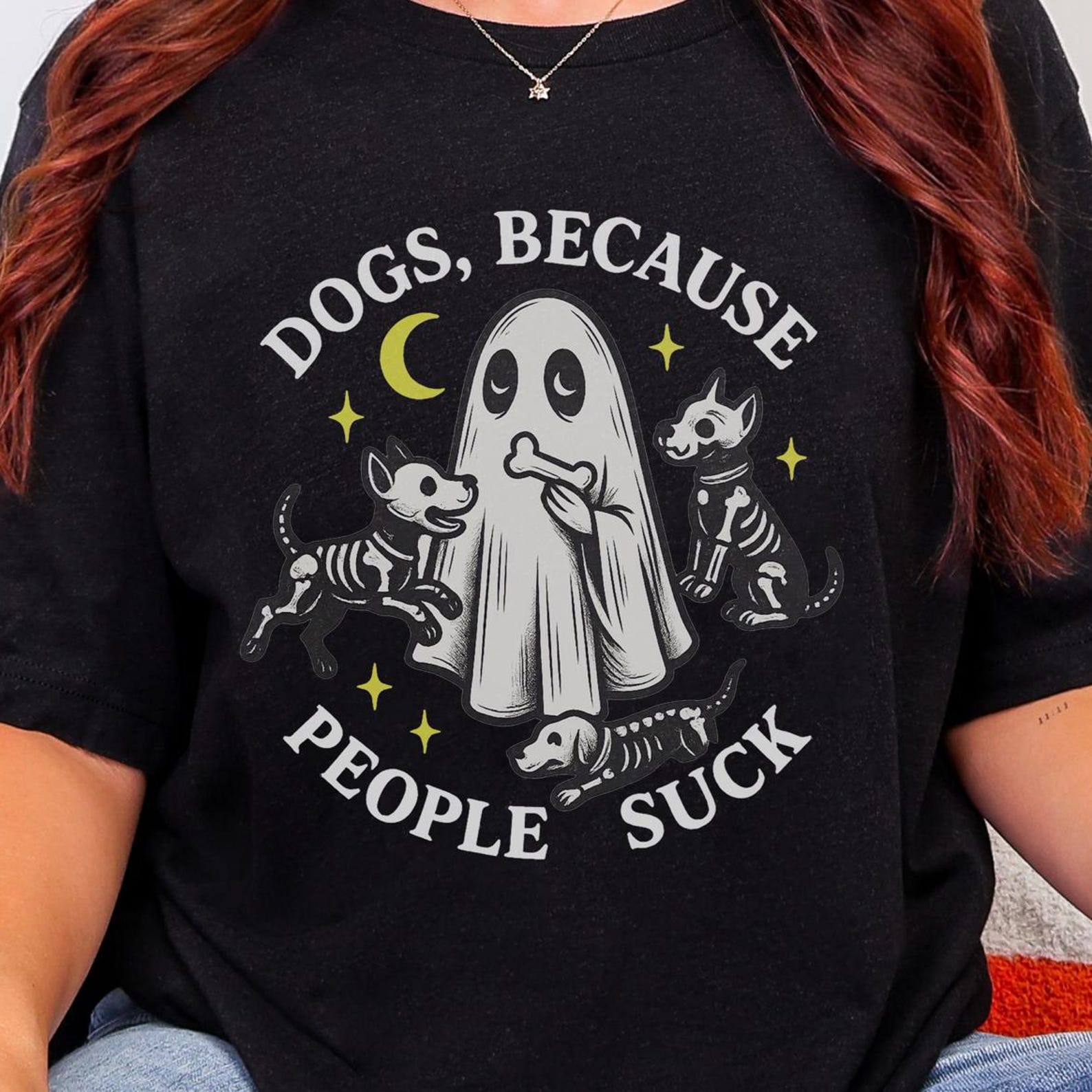 Ghost Dog T-Shirt: Spooky Graphic Tee for Dog Lovers M