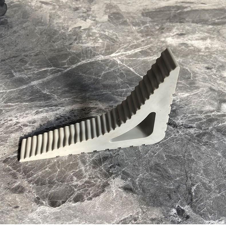 Multi-Angle TPR Door Stopper: Safety Triangle Wedge for Doors and Windows