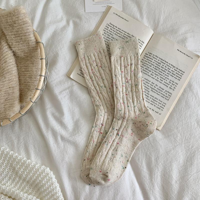

Autumn And Winter Wool Socks Women S Cashmere Thickened Warm Medium Tube Women S Socks Retro Ideas Yarn Thick Thread Stacking Socks One size fits all молоко, білий колір