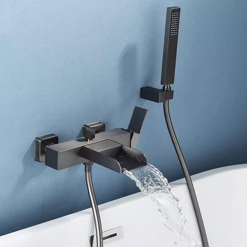 Zestaw prysznicowo-wannowy w kolorze szczotkowanego złota, montowany na ścianie, czarny kran wannowy, biały, wodospad, bateria łazienkowa do wanny i prysznica, mosiądz