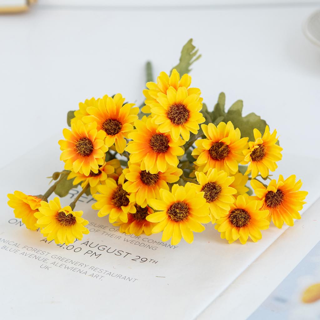 Artificial Plastic Daisy Flowers Centerpieces Fake Plant Wedding Room Home Party  Gifts Handheld Arrangement Festival bouquet