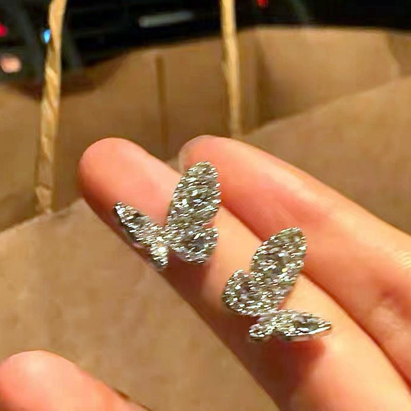 Elegant Full Diamond Butterfly Stud Earrings - Niche Design for Women золотой