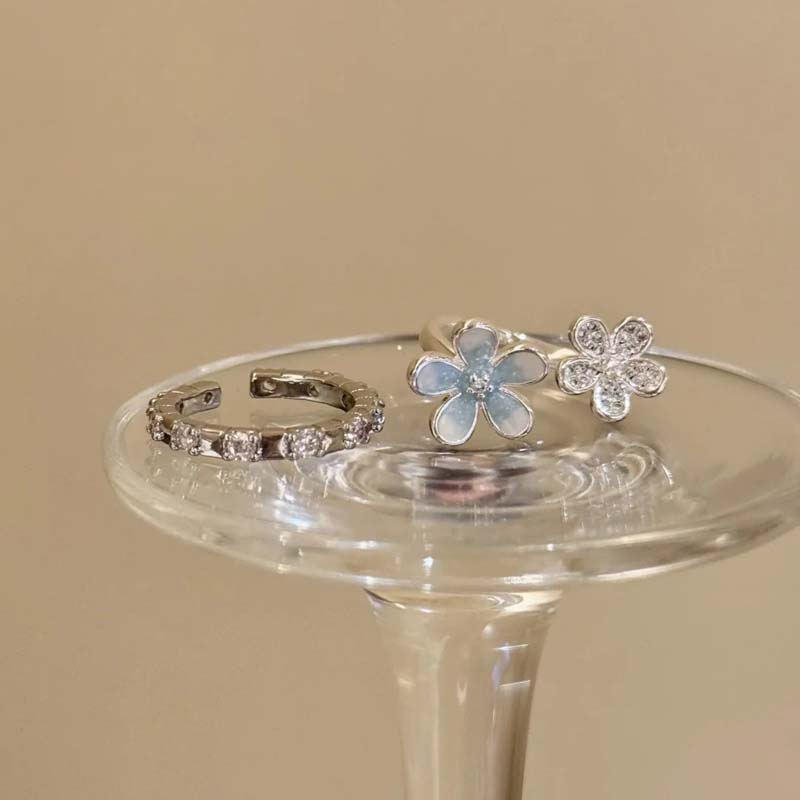 Y2K Sweet Fashion Blue Flower Rings for Women Girls Exquisite Rhinestone Five Petal Flower Opening Rings Party Jewelry Gifts