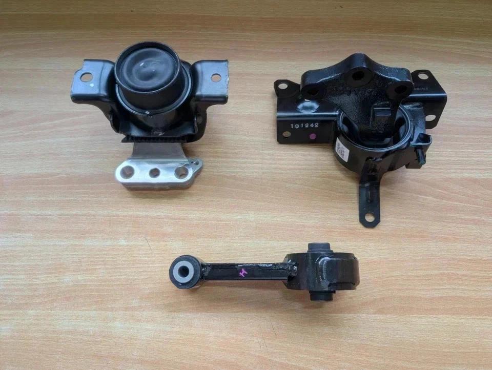 Engine Mount Set Fit For Suzuki Ertiga Automatic Transmission 2018-2022