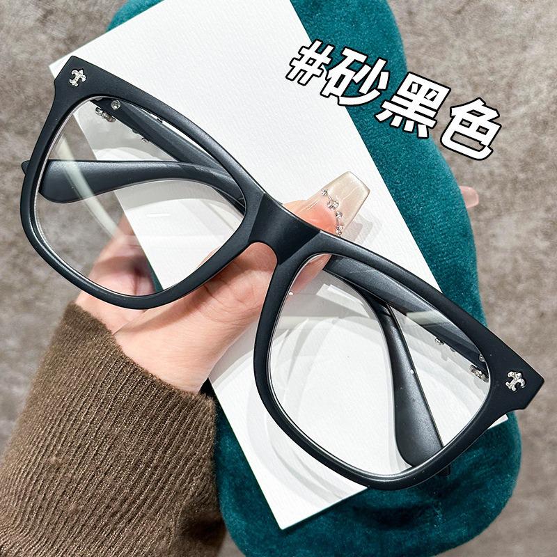 Korean Style Retro Square Blue Light Blocking Glasses for Men & Women - Trendy Clear Lens