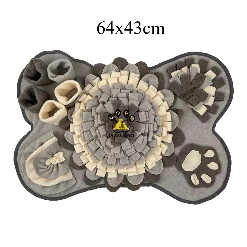 Pet Snuffle Mat Dog Sniffing Mat Slow Feeding Pad Anti-Boredom Plush Mat for Dogs Cats Dog Supplies