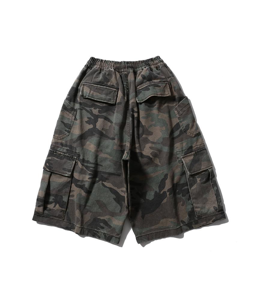 Gongbaeg Wide Bermuda Cargo Pants_Camo