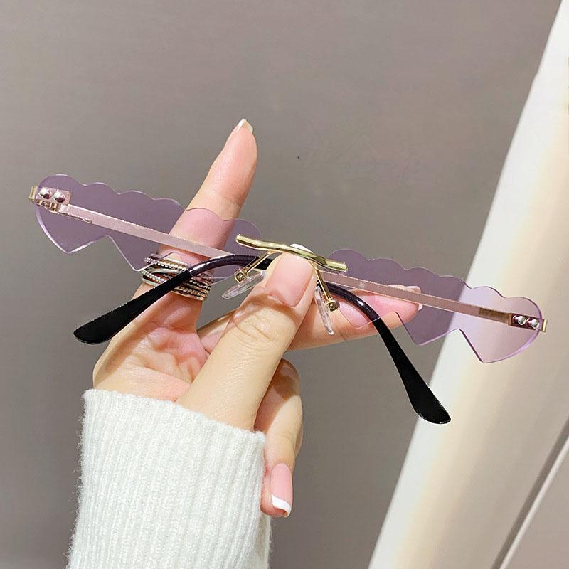 1 bucată ochelari de soare cu inimă Ochelari de soare vintage eleganti Ochelari de soare din metal Ochelari de soare la modă, de designer de marcă, din metal, fără montură