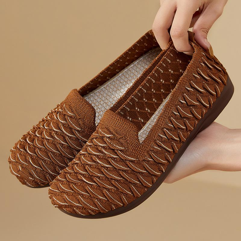 Shoes Women's New Summer Fly-woven Breathable Flat Shoes One Pedal Mother Shoes Polyurethane Women's Shoes Soft Soles Are Not Tiring