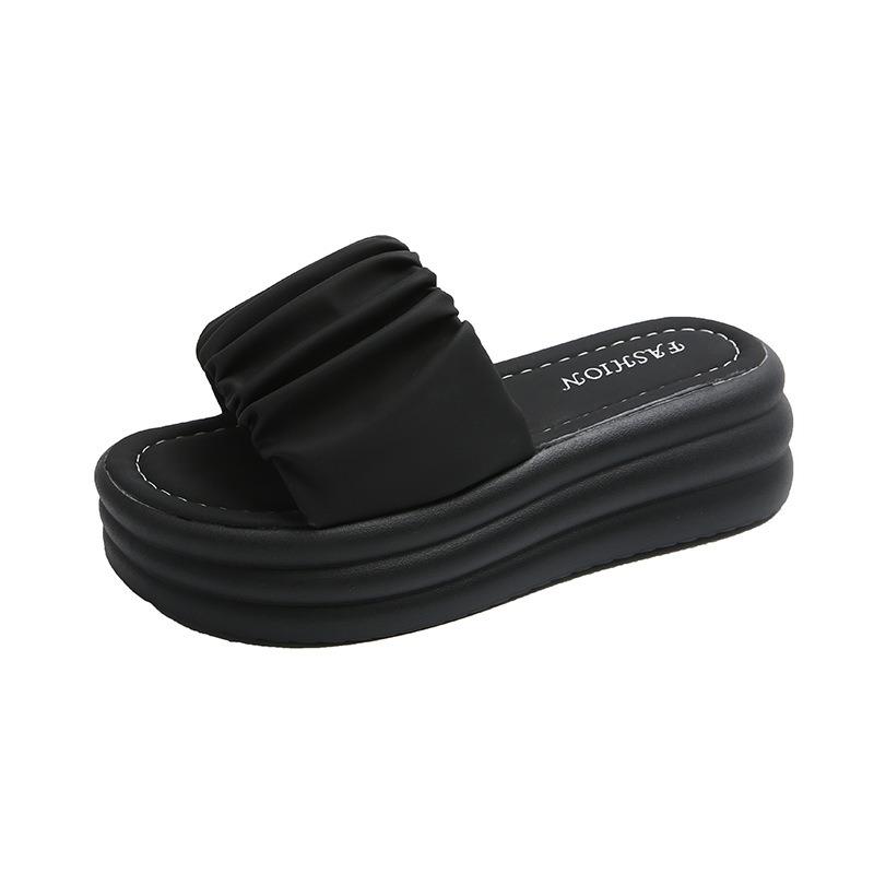 

Шлепанцы на толстой подошве женские летние новая мода крутые шлепанцы женские складки с юбками одно слово пляжные 40 хаки